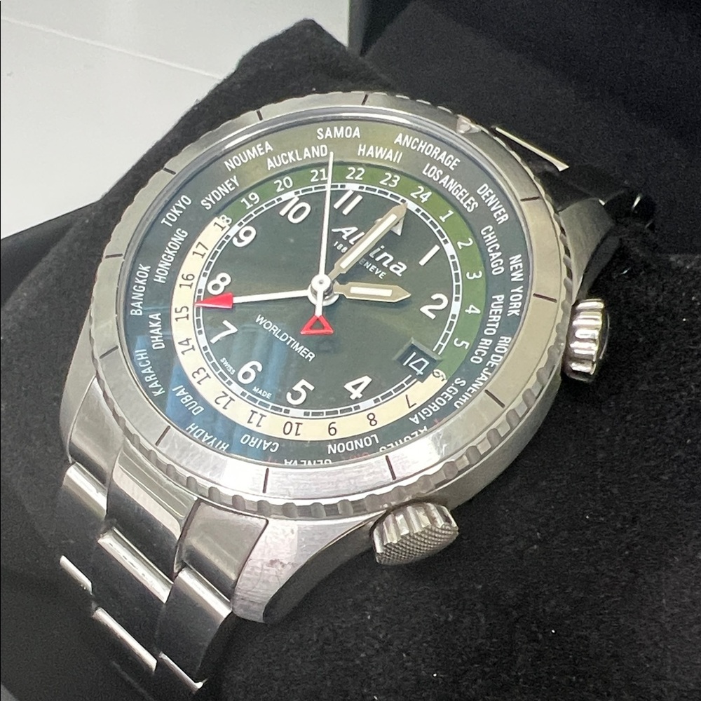 Alpina Startimer Worldtimer Men's Watch